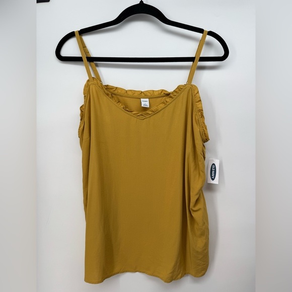 Old Navy Tops - NWT Old Navy Yellow Viscose Top Large